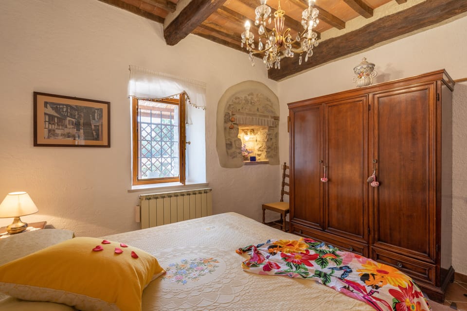 Comfort Apartment, Pool View (Giulia) | 1 bedroom, premium bedding, iron/ironing board, bed sheets