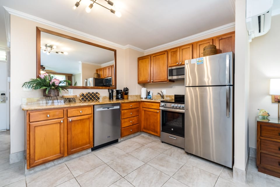 Full Size Kitchen
