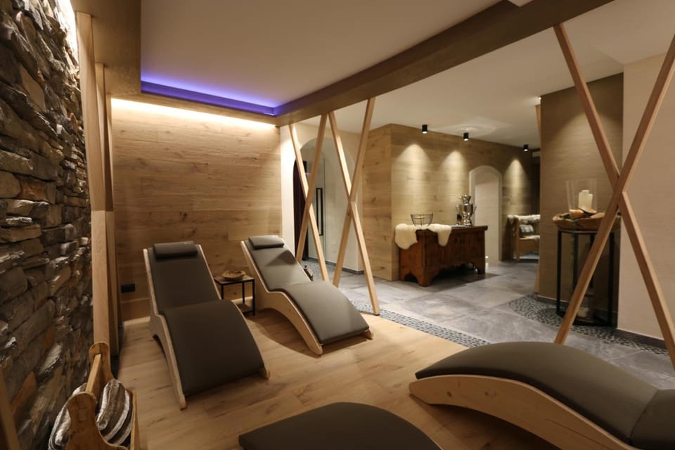 Body treatments, facials, manicures and pedicures, massages