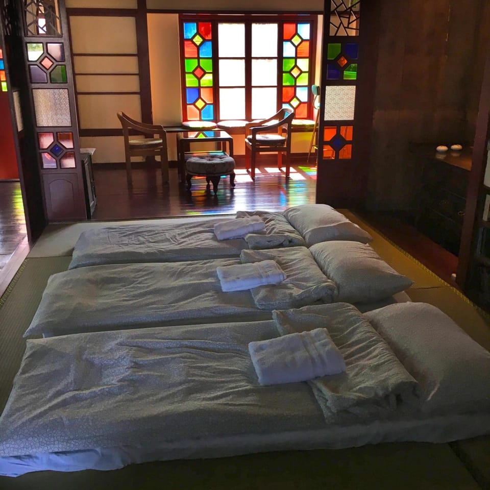Individually decorated, blackout drapes, free WiFi, bed sheets