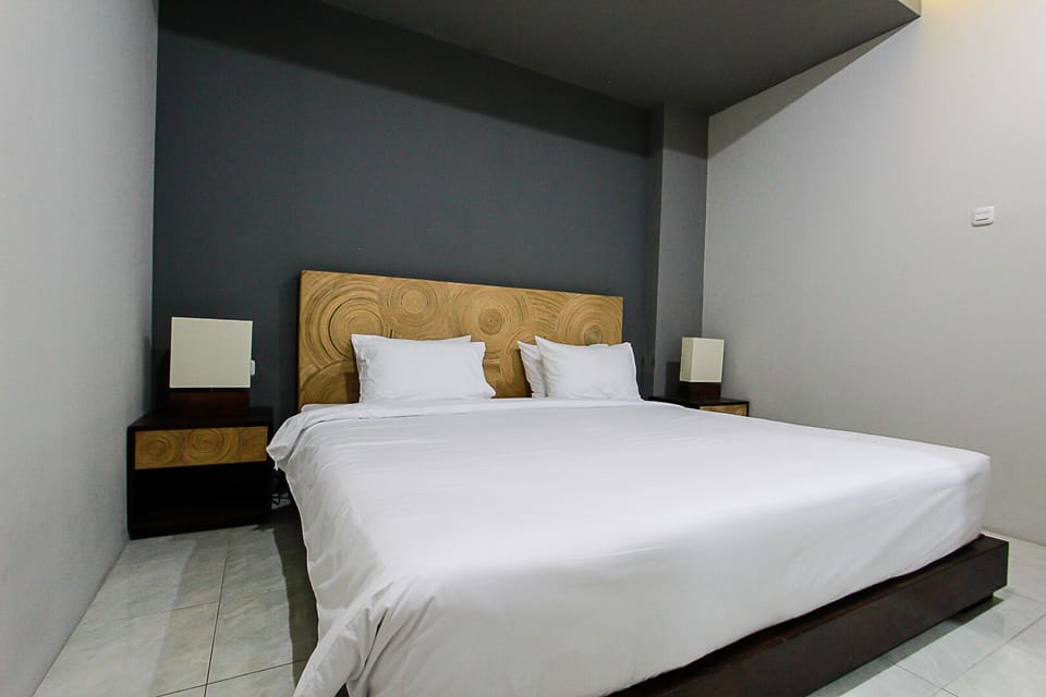 Superior Double Room | Desk