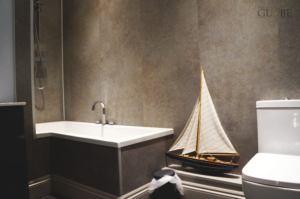 Suite | Bathroom | Separate tub and shower, deep soaking tub, rainfall showerhead