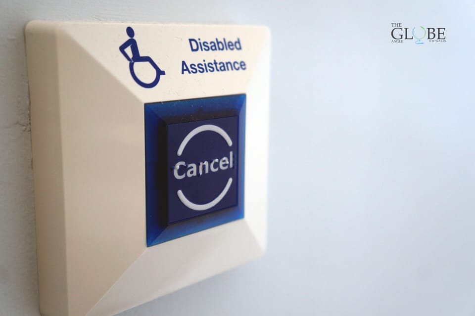 Family Room | Room amenity