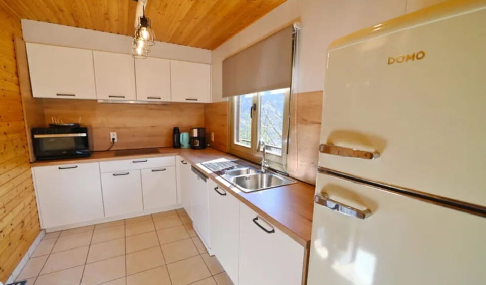 House | Private kitchen | Highchair
