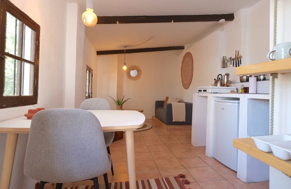 Design Apartment | Private kitchen | Paper towels