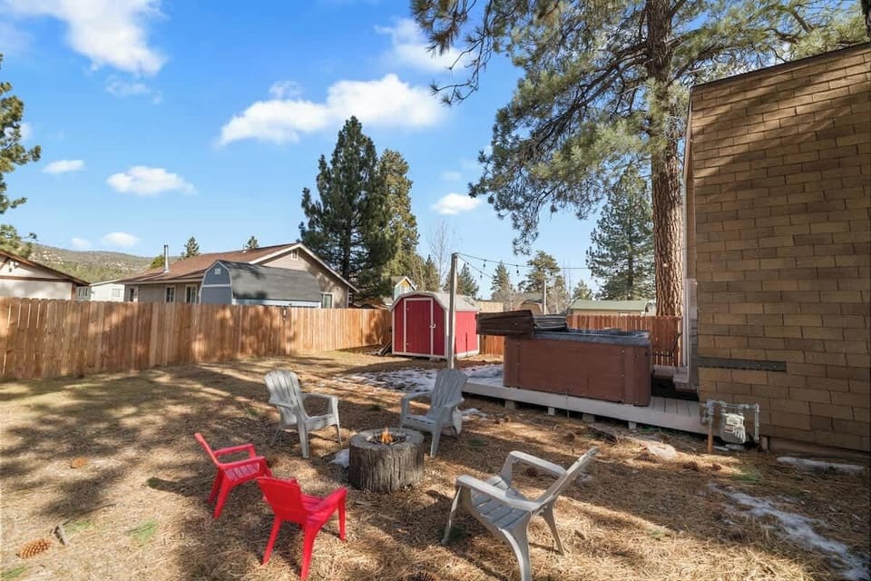 Fully fenced back yard