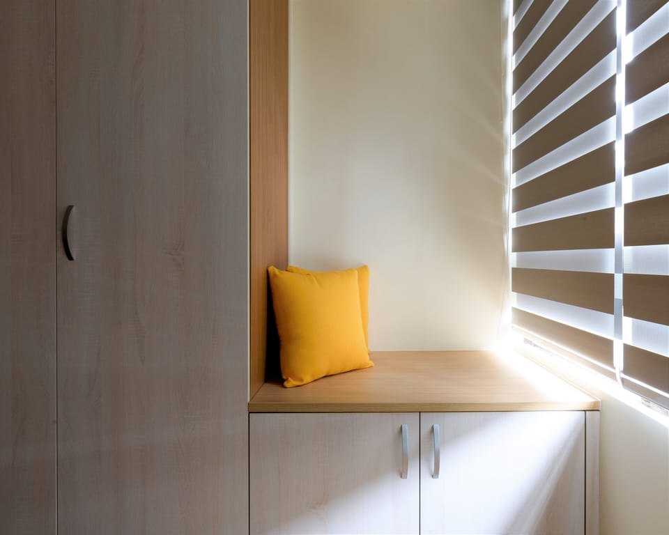 Bedroom 1 (Ensuite): 
• 2 Double Beds 
• 40" Flat Screen TV 
• Private Bathroom
