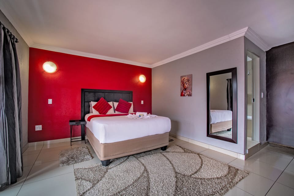 Standard Double Room | Desk, laptop workspace, WiFi (free)