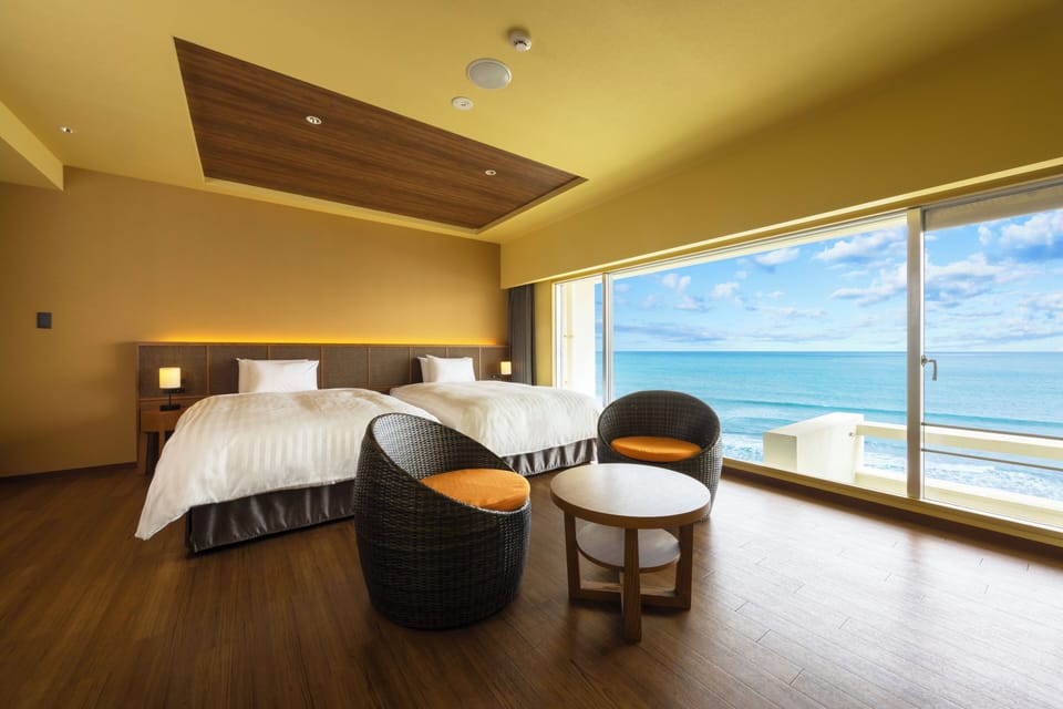 [Premium Floor] View Bath Room, Non Smoking (41 sqm) | Down comforters, in-room safe, WiFi (free)