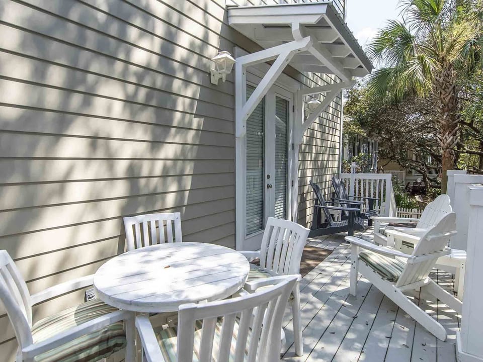 Back porch dining area