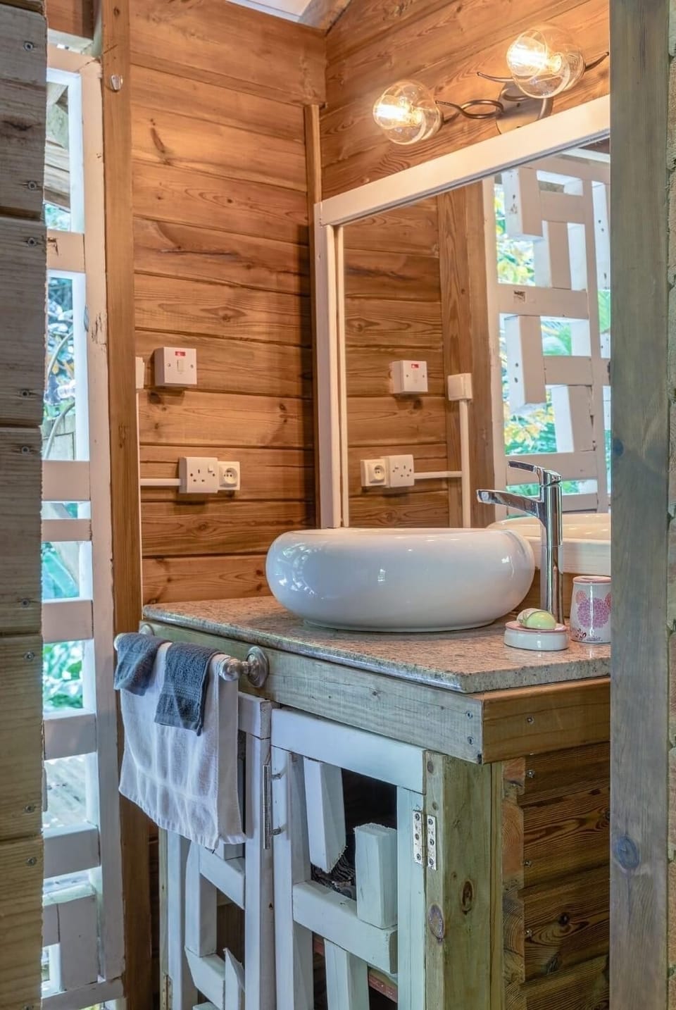 A bit of the shower room
