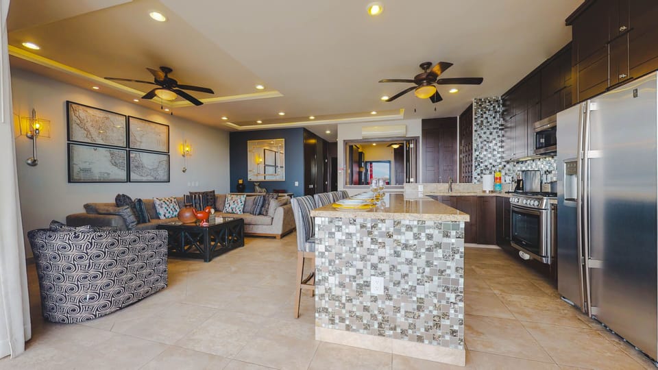 Condo - Image 7