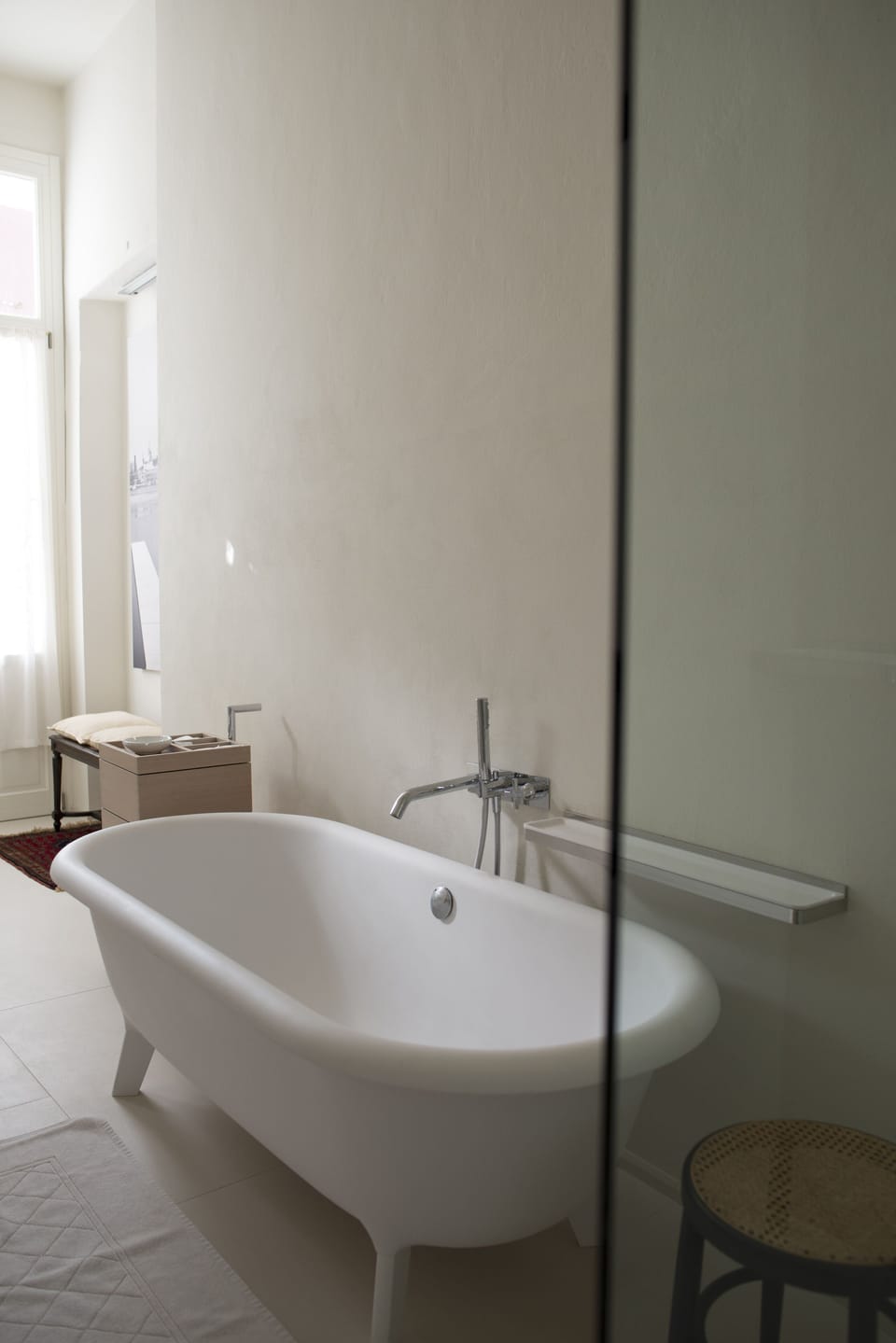 Double or Twin Room | Deep soaking bathtub