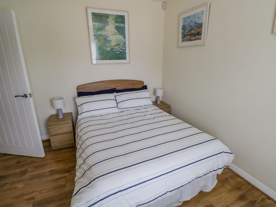 2 Castle Cove Cottage in County Sligo