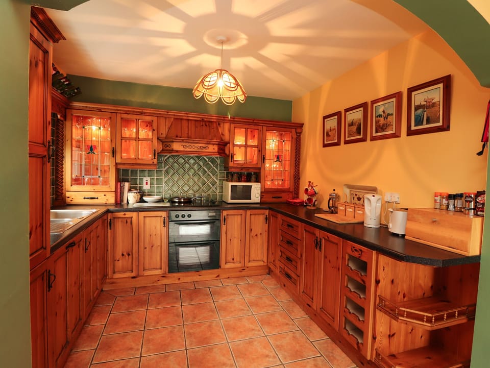 Cottage | Interior