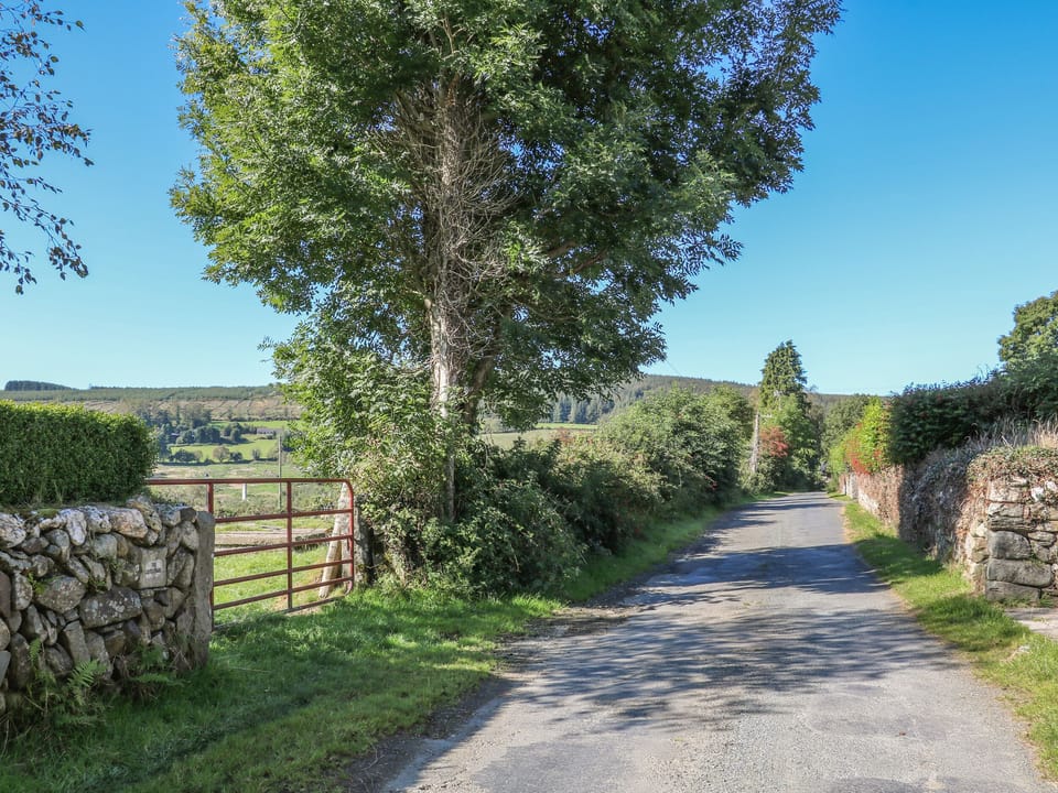 Cottage | Property grounds