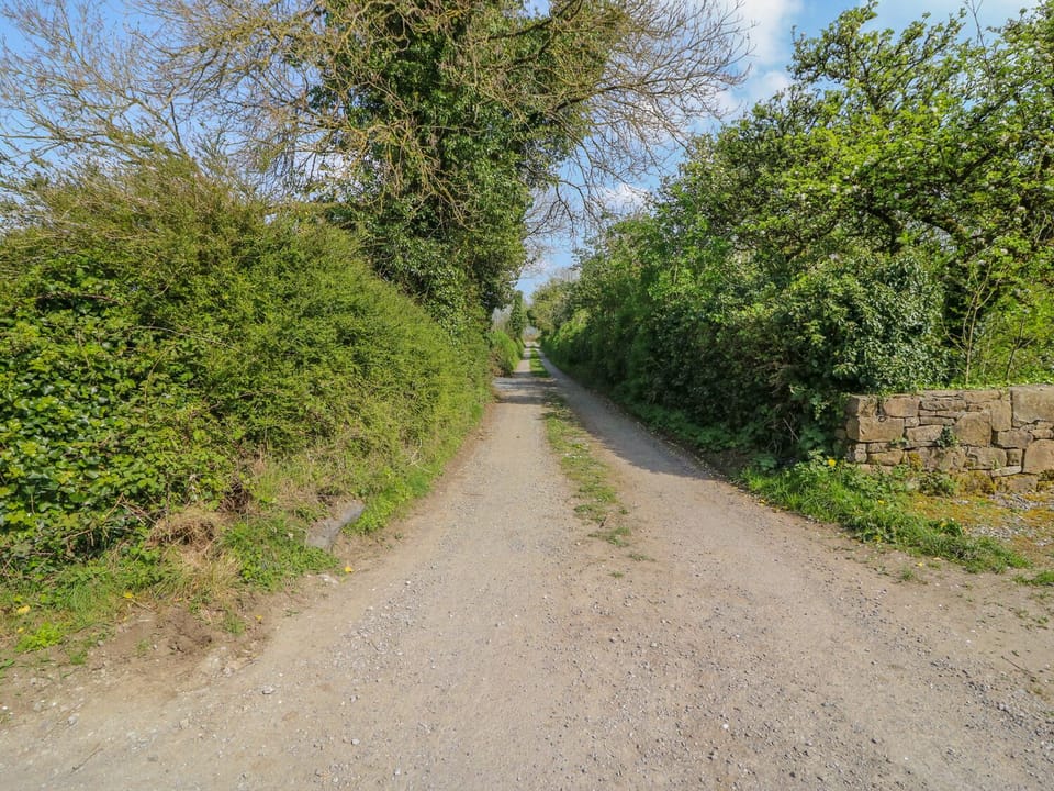 Cottage | Property grounds