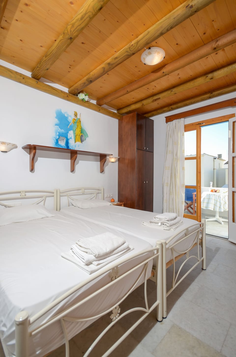 Standard Studio | In-room safe, soundproofing, iron/ironing board, free WiFi
