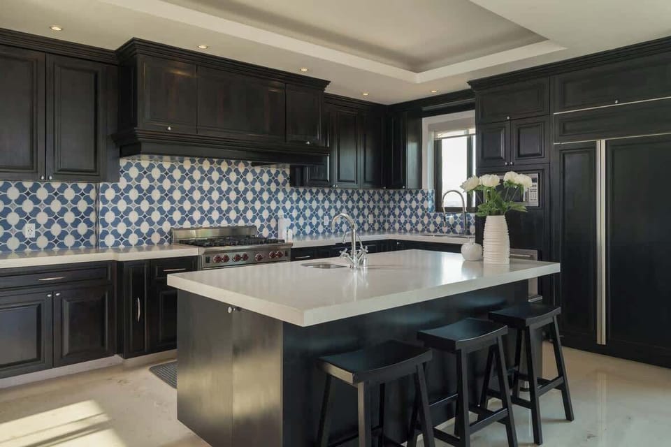  Housekeeper kept the condo spotless and prepared delicious food! Ashley P