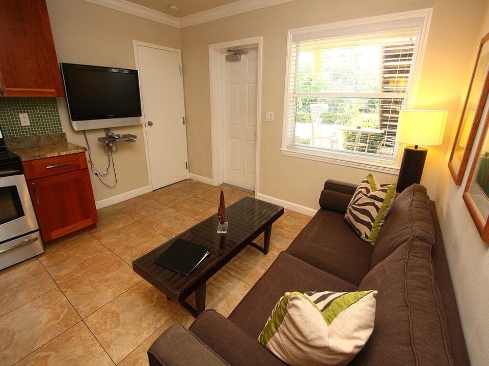 Unit 5 Living Area