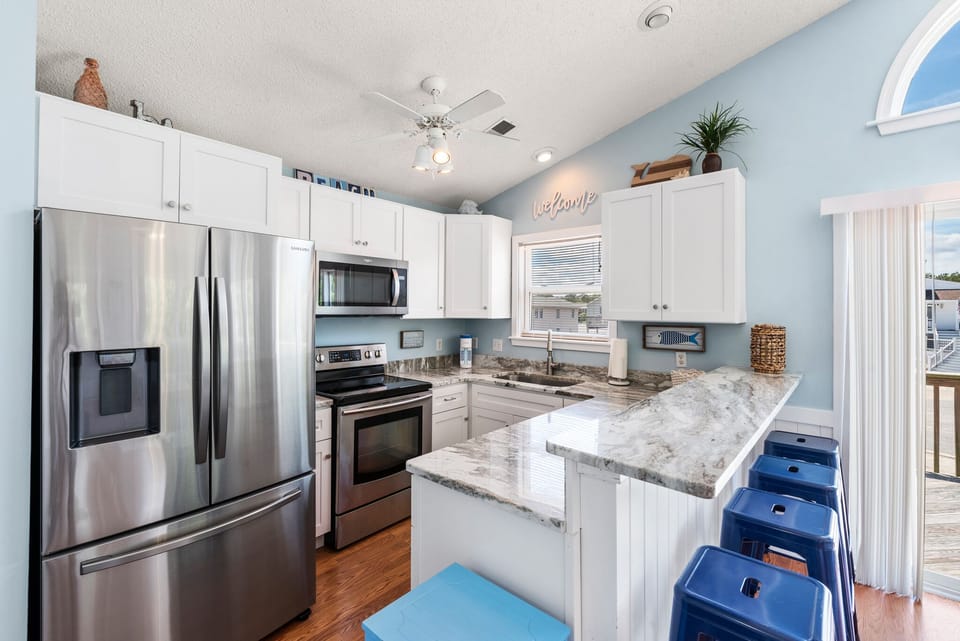 KDN5904: The Coconut Cottage l Kitchen