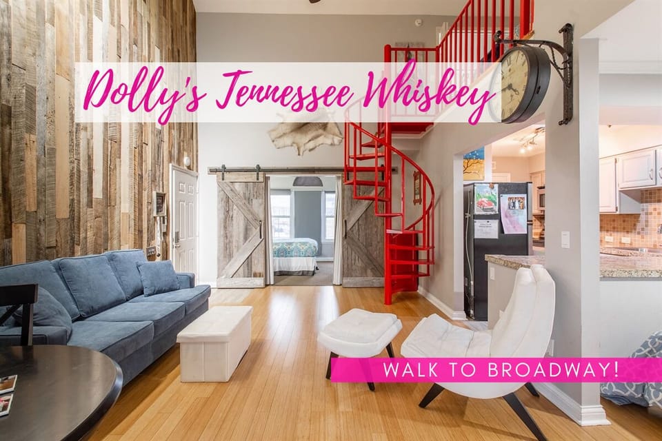 Welcome to Dolly's Tennessee Whiskey!