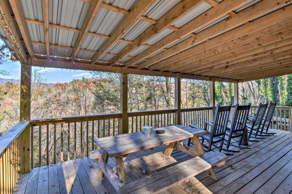 Private Deck