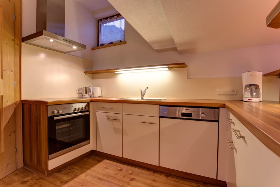 Apartment | Private kitchen | Electric kettle