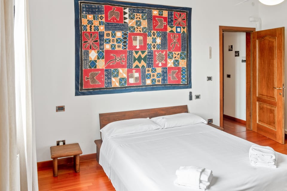 Apartment, 2 Bedrooms | 2 bedrooms, desk, iron/ironing board, WiFi (free)