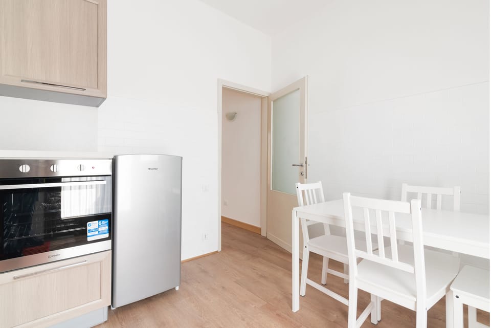 Apartment, 2 Bedrooms | In-room dining