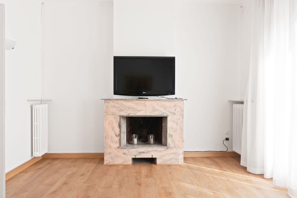 Apartment, 2 Bedrooms | Television