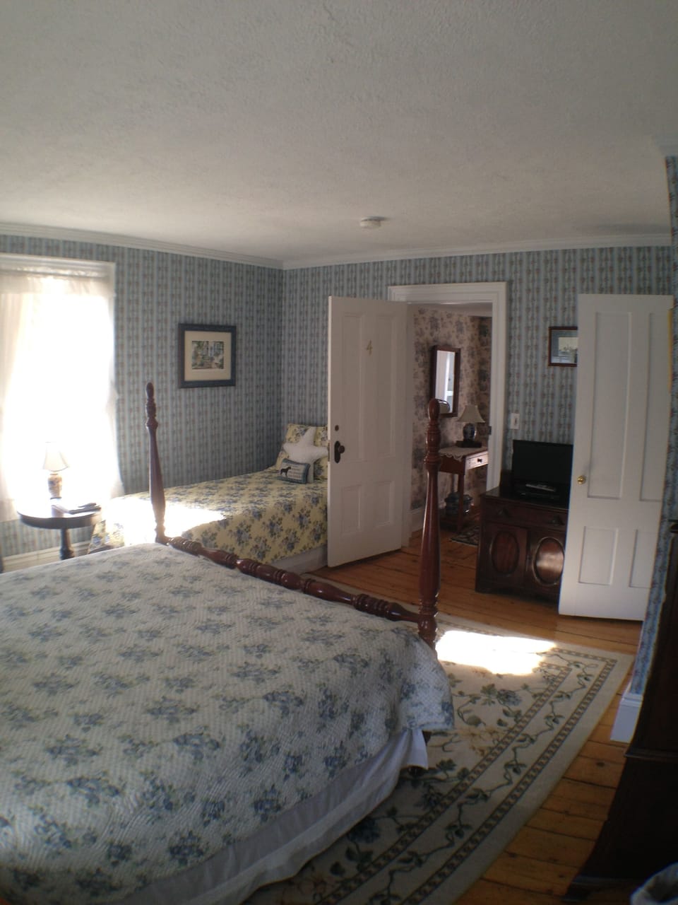 Standard Room, Multiple Beds | Free WiFi, bed sheets