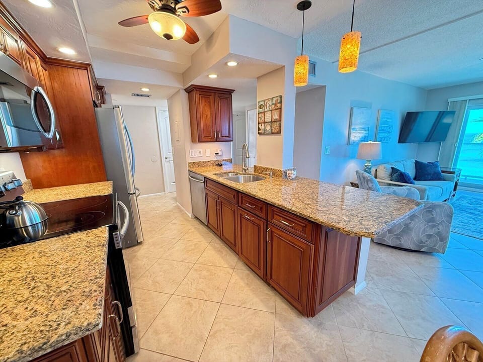 Kitchen 2