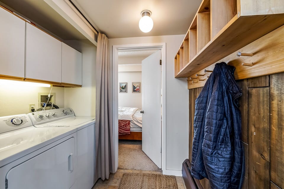 Full Washer and Dryer in Unit - Full Washer and Dryer in Unit