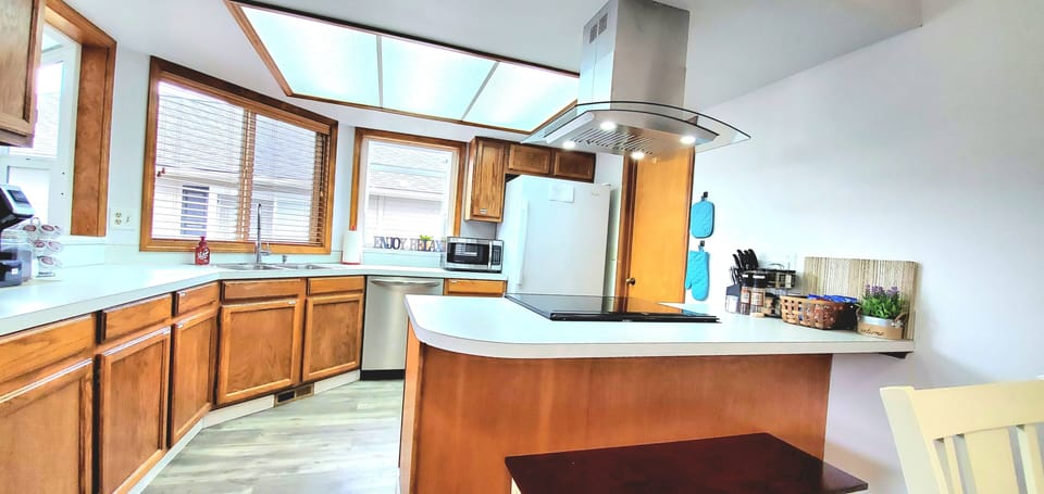 Newly updated kitchen.