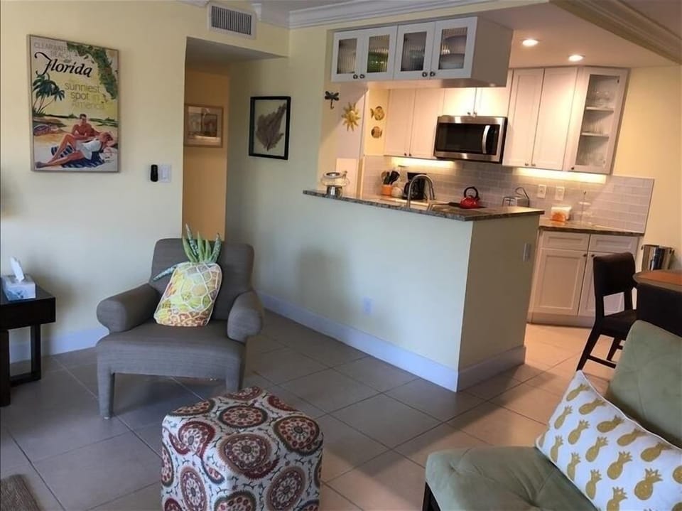 Living Room2
