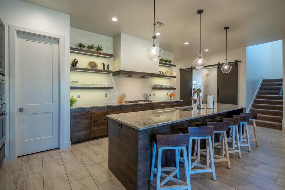 Seat up to 6 at the kitchen island