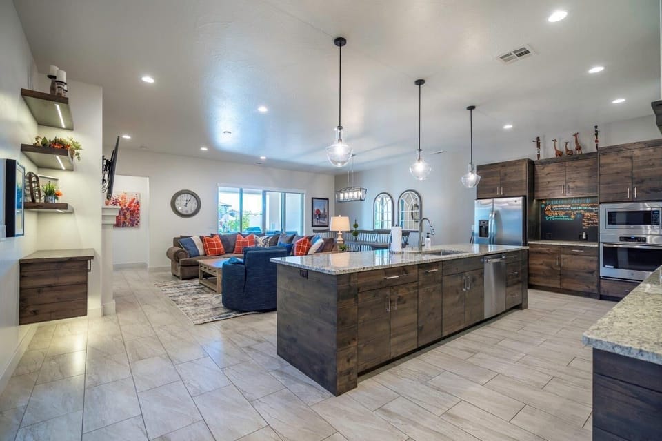 Make meals with ease in the large kitchen