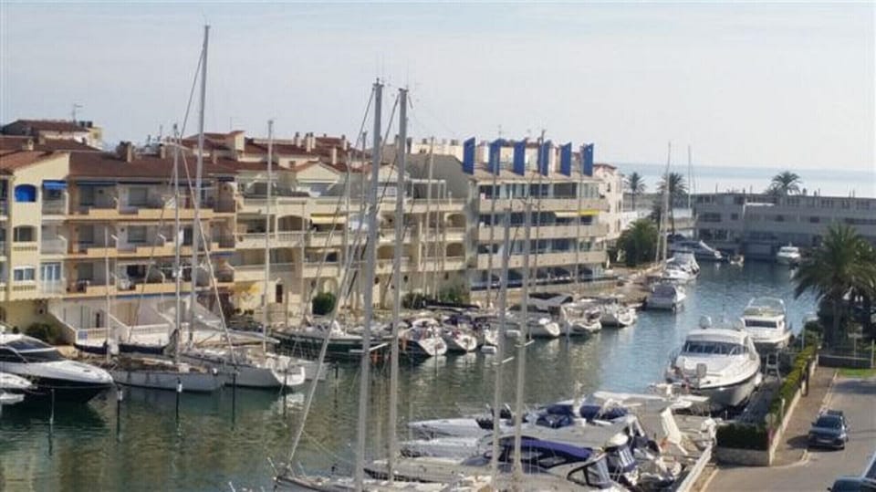 Marina