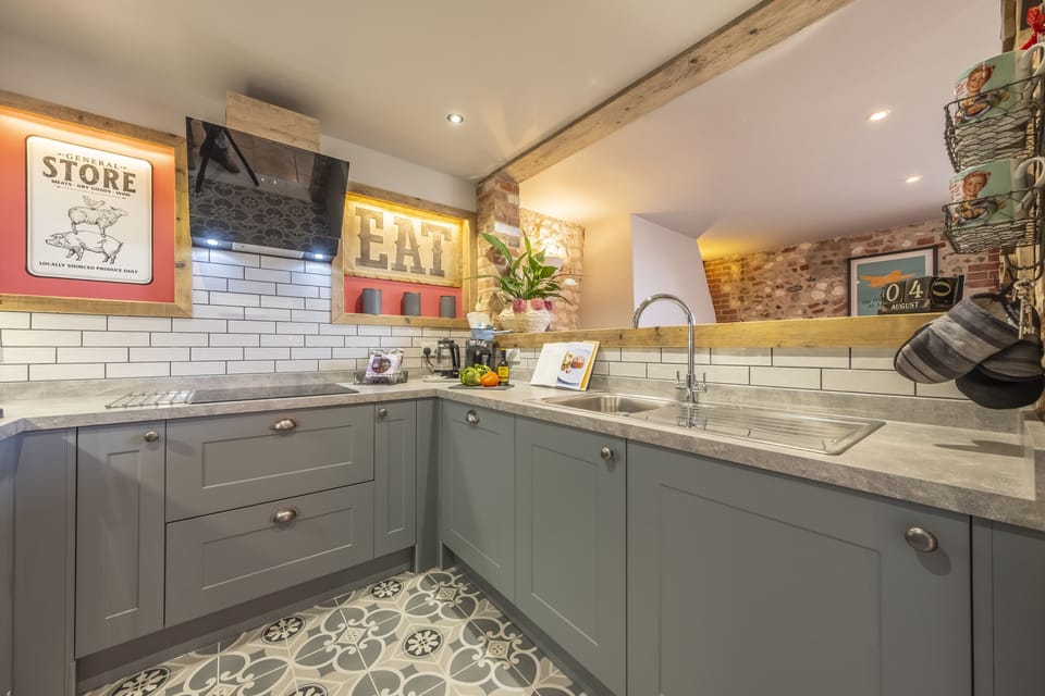 Ground floor: Kitchen