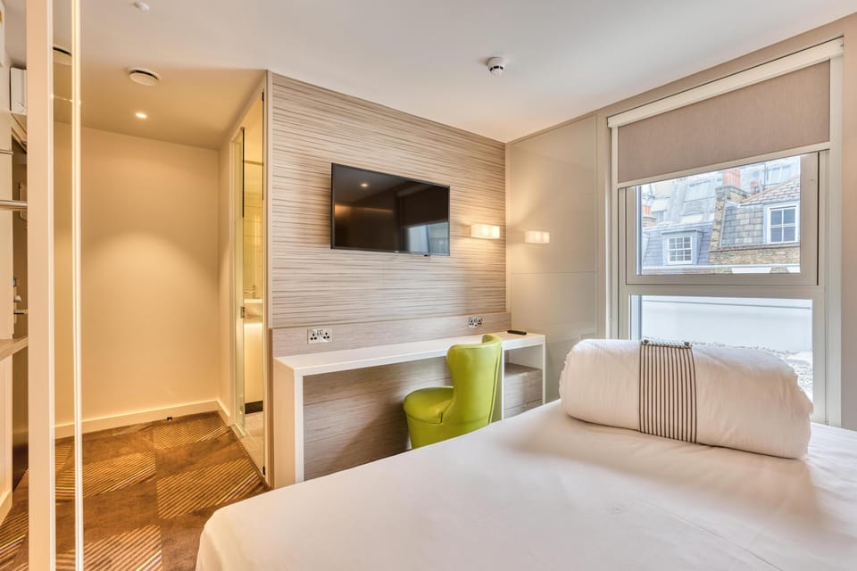 Superior Double Room | Bed sheets