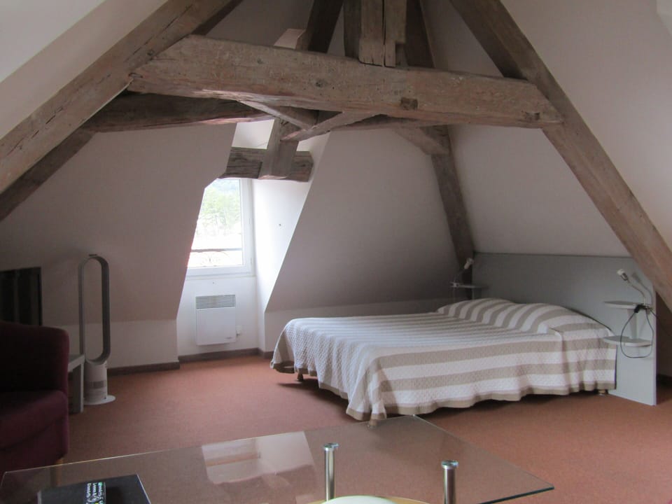 Loft, Mountain View | Premium bedding, minibar, in-room safe, desk
