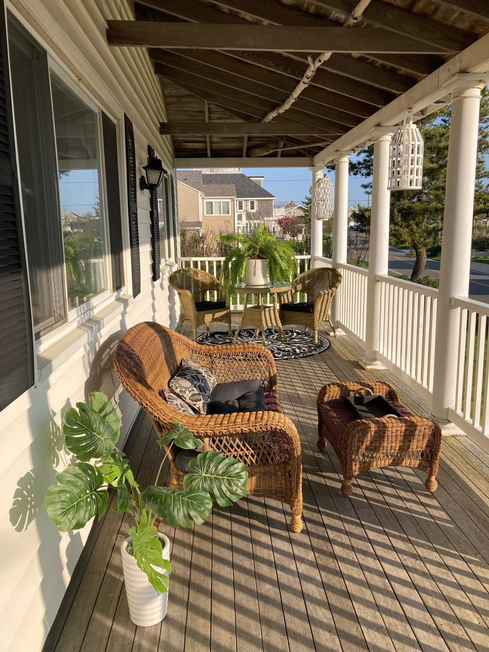 Guest Favorite!!!!!!! Oceanfront Porch 