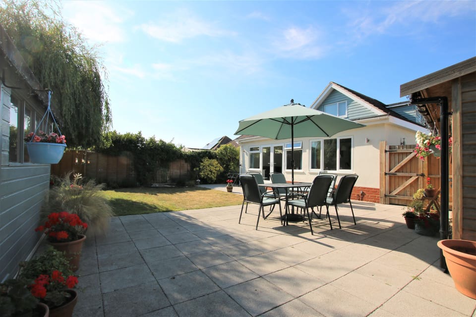 Sunny Garden