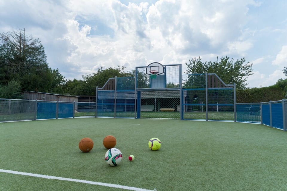 Sport court