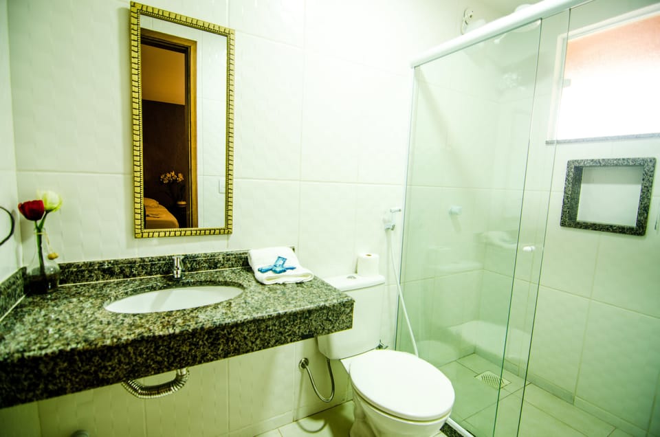 Shower, free toiletries, hair dryer, towels