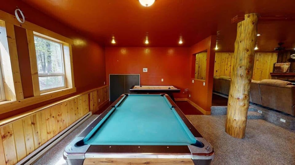 Basement game room to enjoy some quality time with everyone.