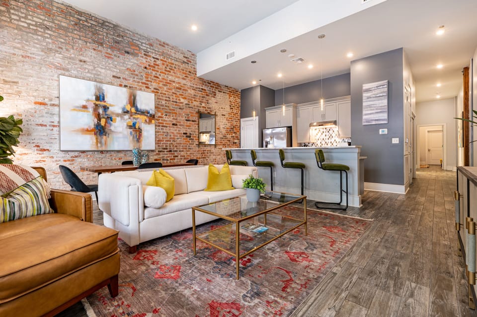 Open concept living, kitchen, and dining area with ample comfortable seating options for you and your guests. Samsung Smart 4K TV that allows for streaming from your favorite apps, along with the DIRECTV Entertainment.