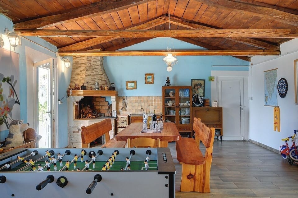 Game room