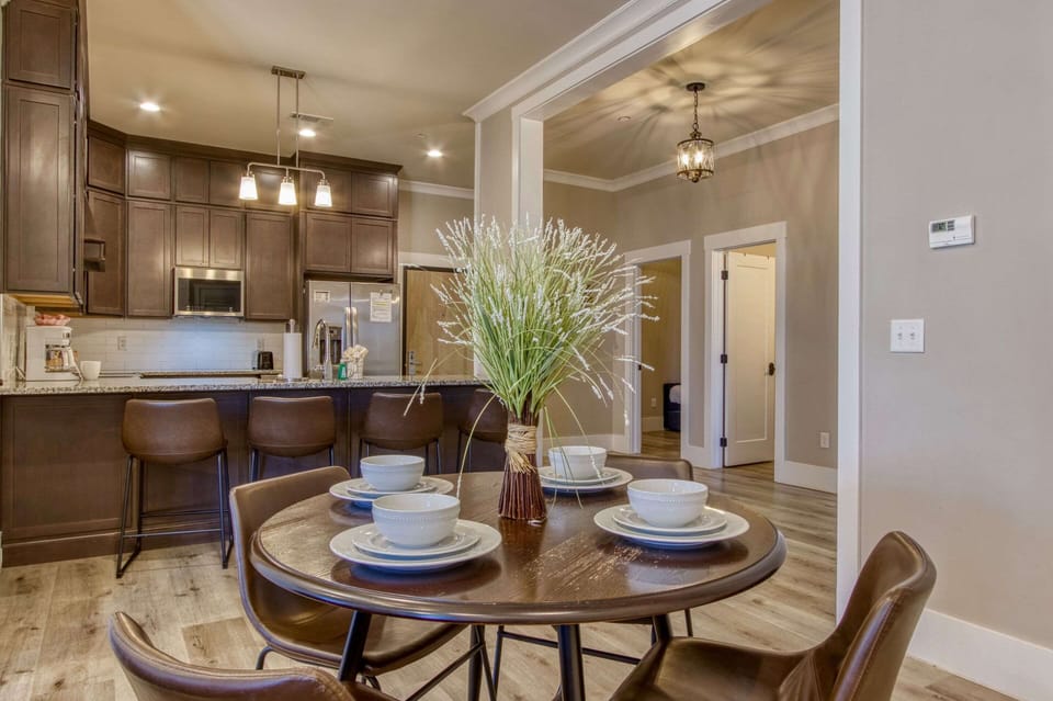 Suite, Multiple Beds, Non Smoking (Efficiency) | Individually decorated, individually furnished, blackout drapes